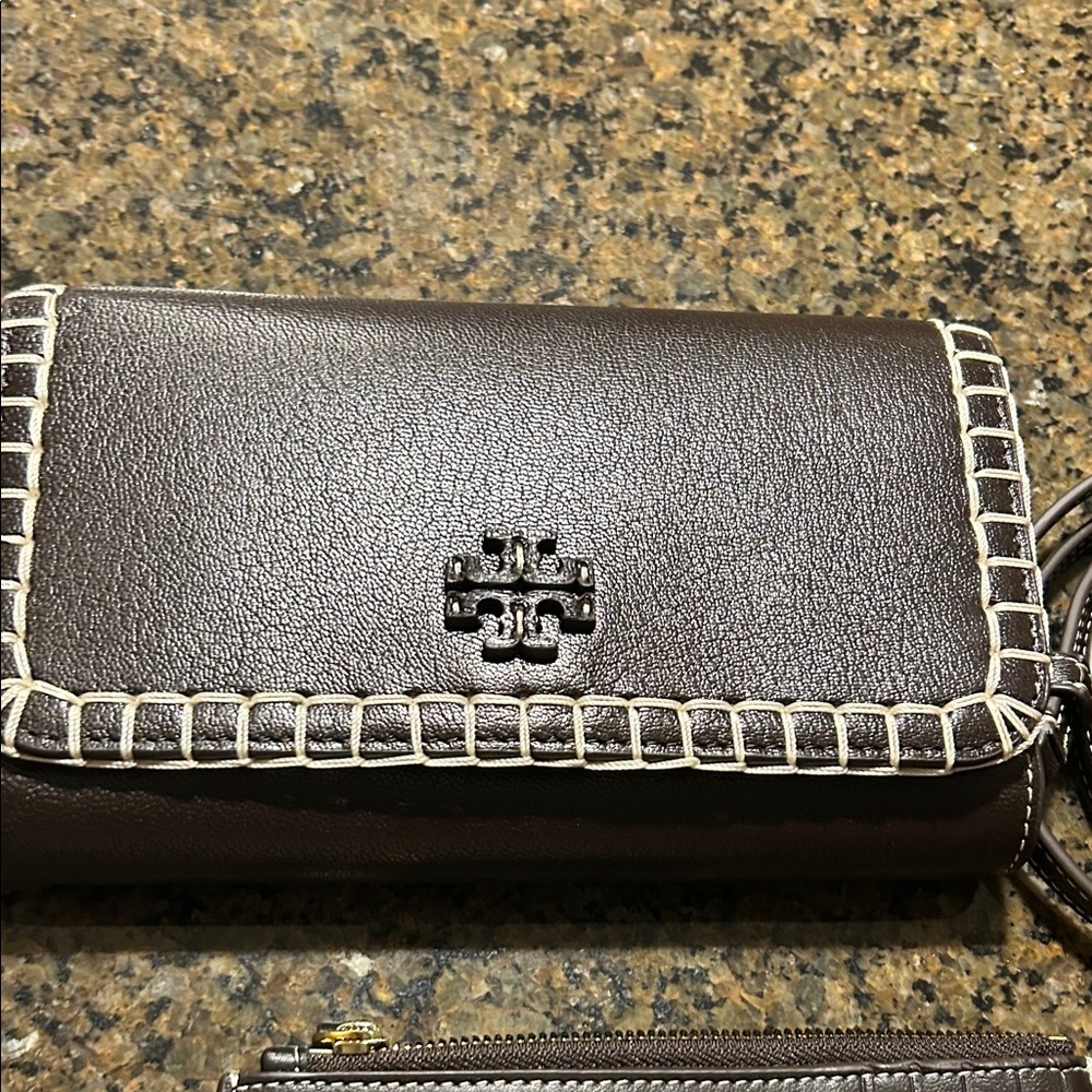 Tory Burch Dark Brown Leather purse and wallet with Cream Stitching